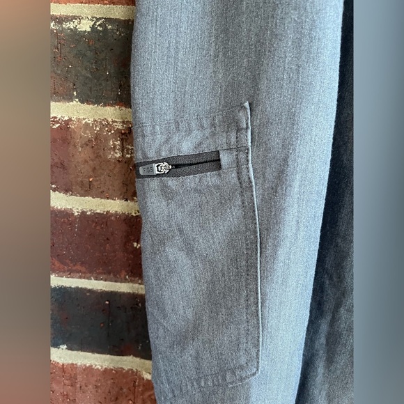 Figs Zamora Gray/Teal Scrub Joggers Size 3X - Picture 5 of 11